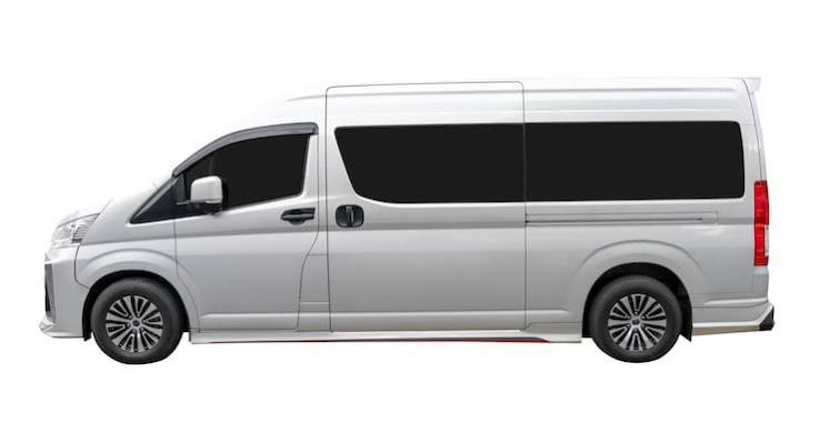 TOYOTA HIACE